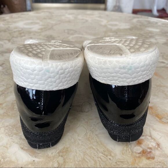 Stau European Slip On Training Sneakers - Picture 9 of 12